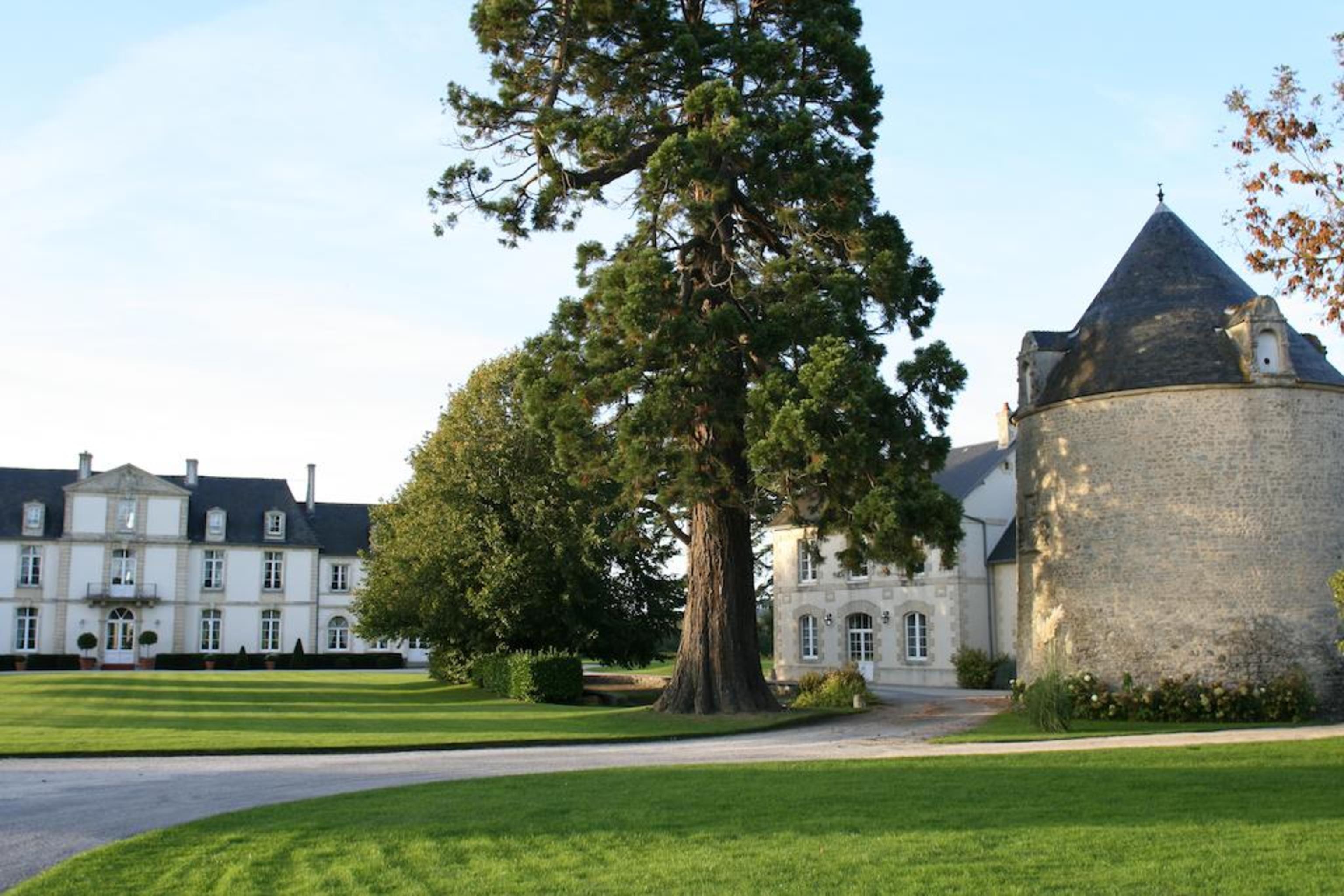 Grand Hotel "Chateau De Sully" - Piscine & Spa -Teritoria Екстериор снимка